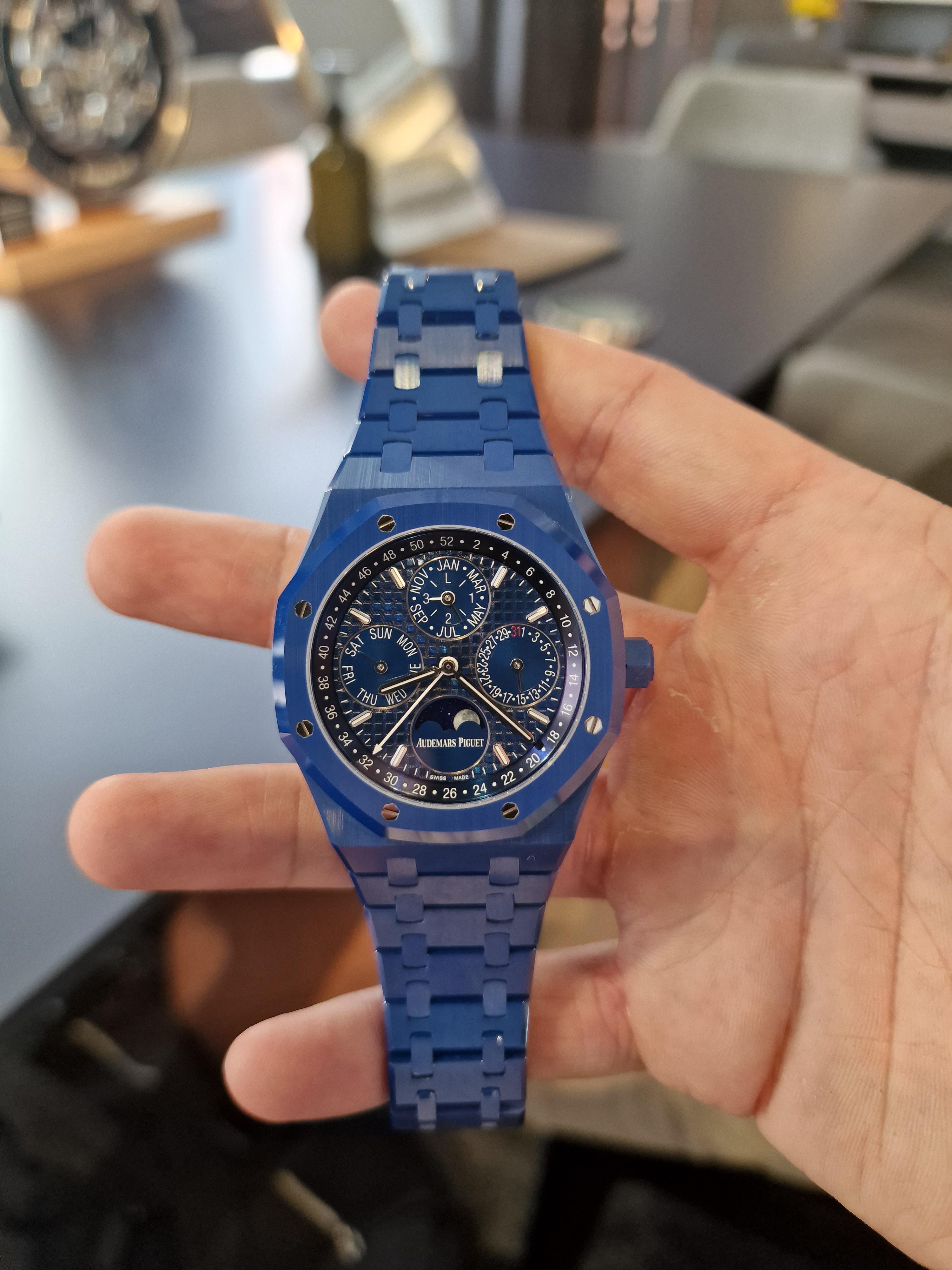 How to Pay Monthly for Audemars Piguet: Reddit Discussions and HK Office Details