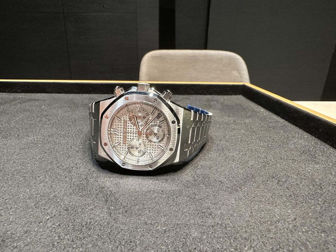 How to Pay for Audemars Piguet Watches at MBS Singapore: Payment Methods & Reviews