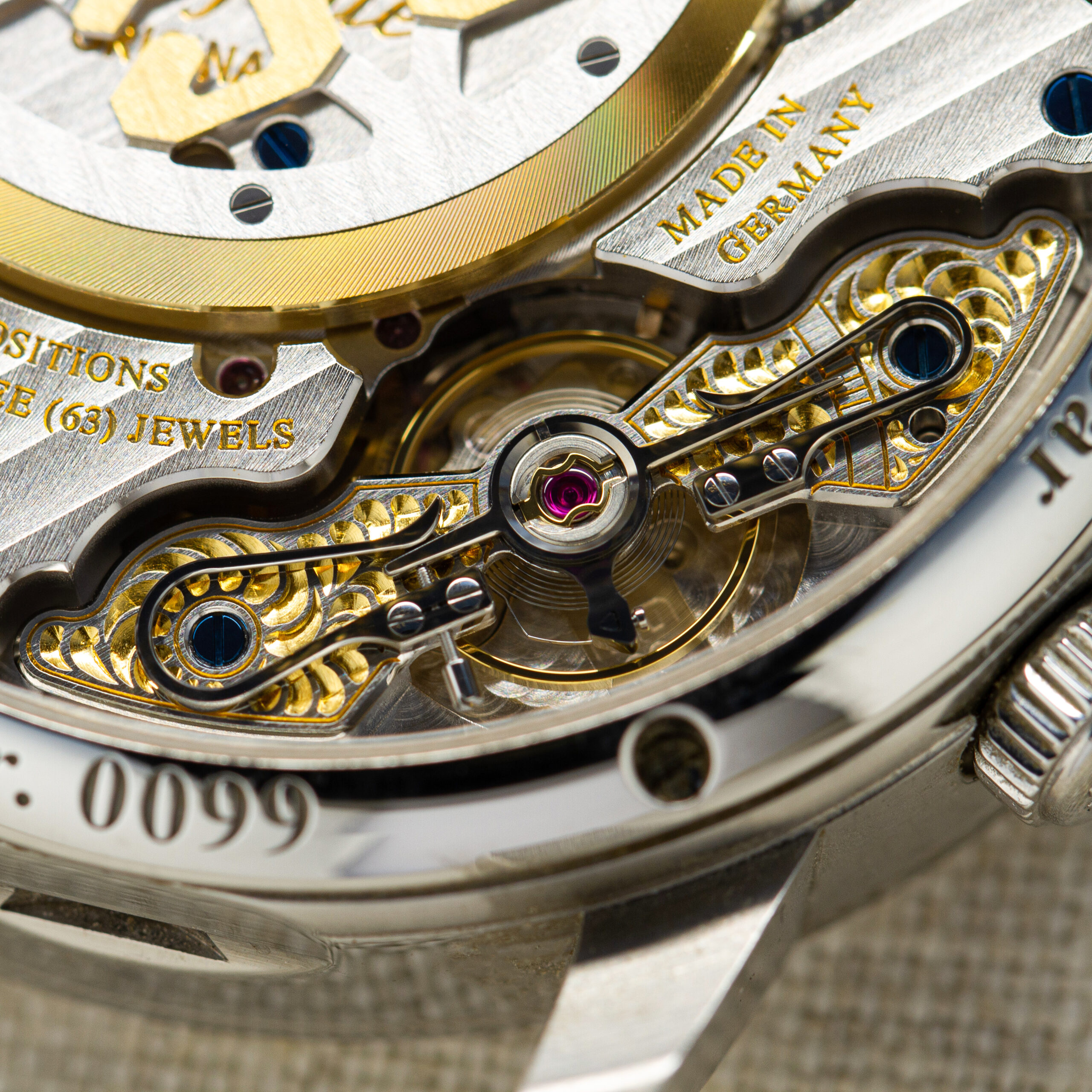 Audemars Piguet Info Française 208: Discover the Legacy of Swiss Craftsmanship