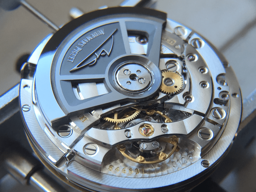 Exploring the Audemars Piguet 3120 Movement: Performance and Design