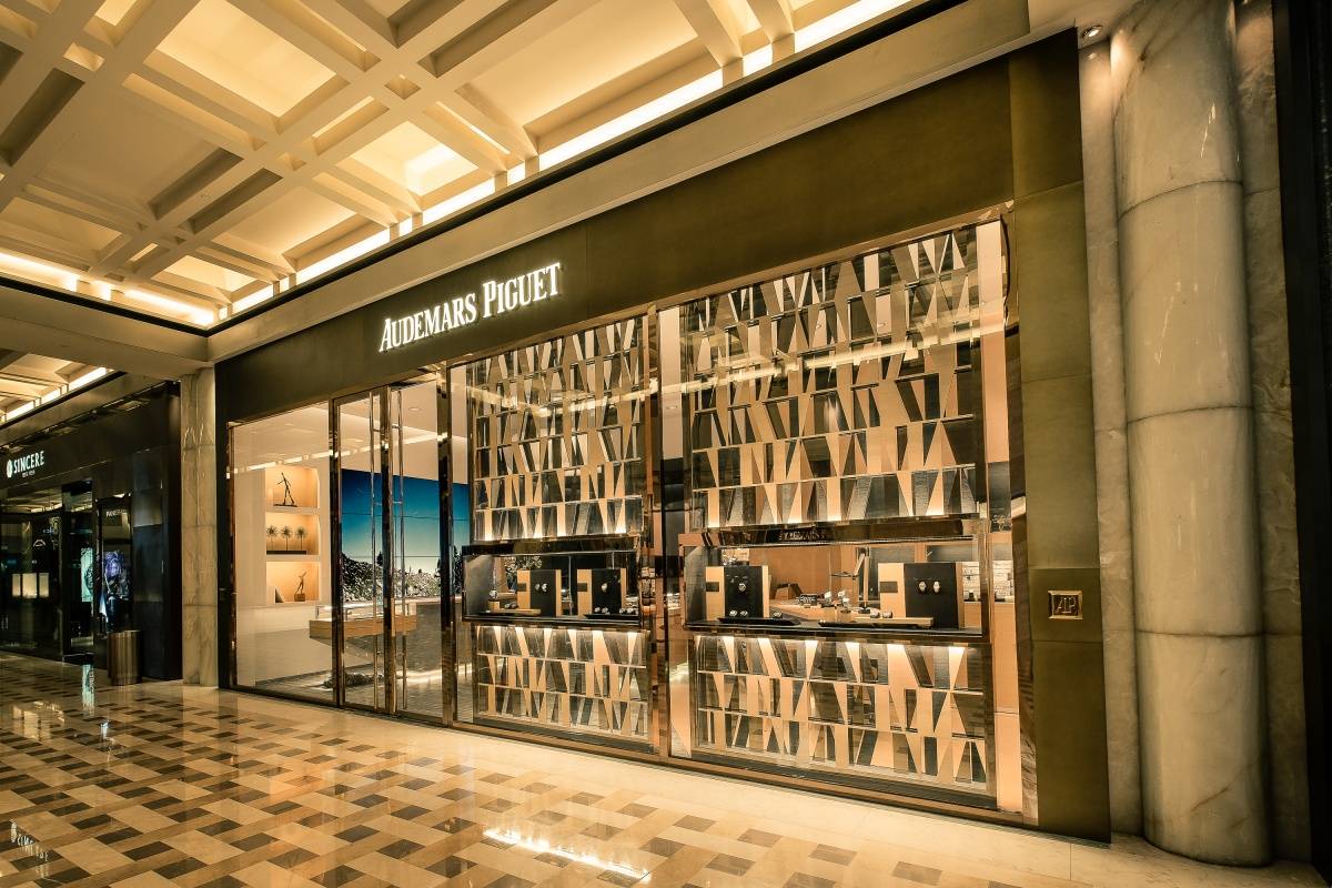 Experience Luxury at Audemars Piguet Boutique Singapore Marina Bay Sands