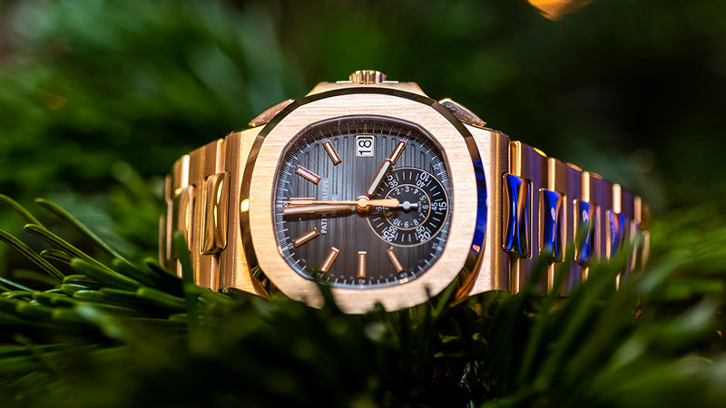 Why Patek Philippe Watches for Ladies Are a Must-Have for Collectors and Investors