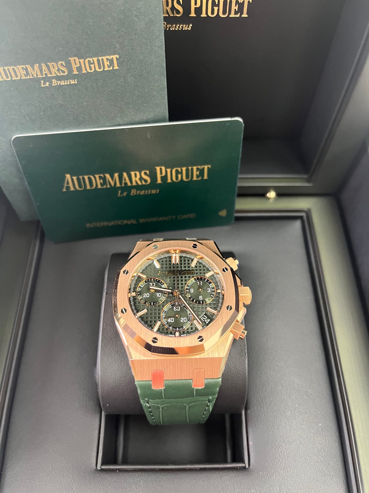 Audemars Piguet Payment Methods in India: How to Pay in Rupees