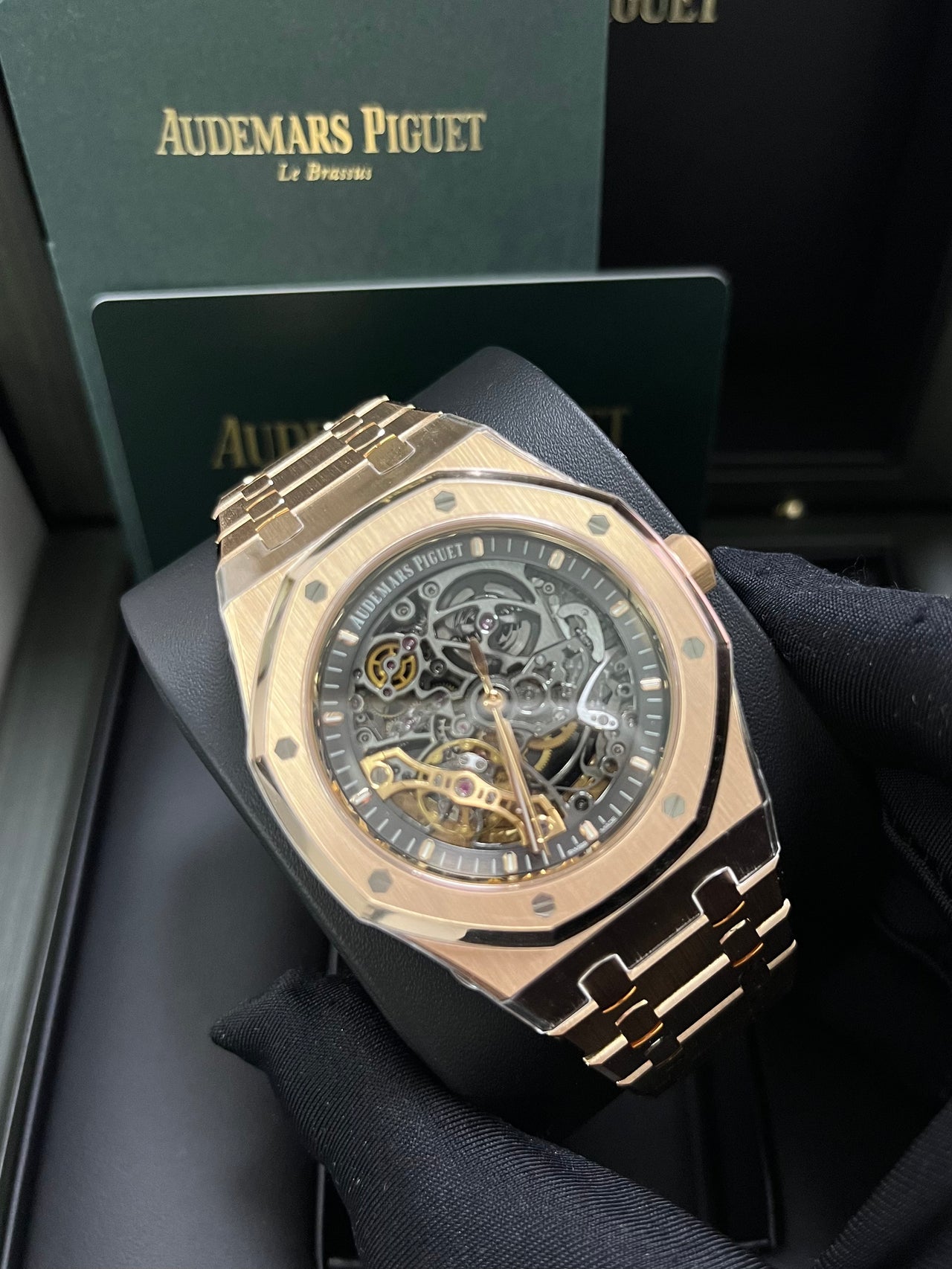 Rose Gold Skeleton Audemars Piguet: Luxury Timepieces for Watch Collectors