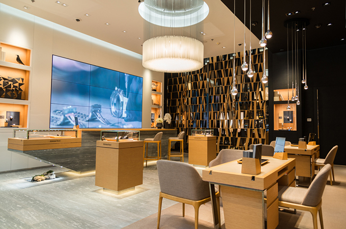 Audemars Piguet Boutique Dubai Mall of the Emirates: Unbiased Reviews & Store Details